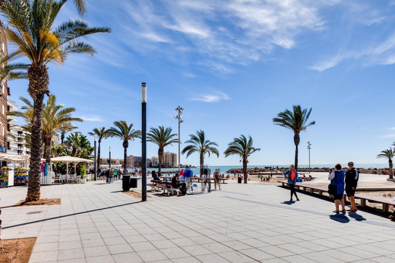 Apartamiento Fragata Apartment Torrevieja Luaran gambar